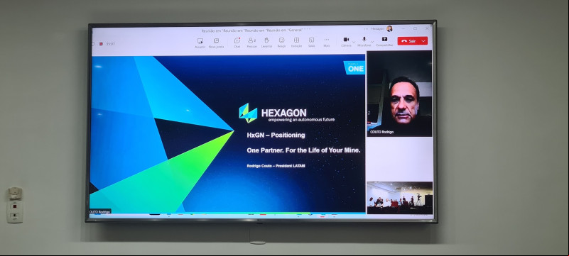 Apresentação do caminhão teleoperado projetado pela Scania, Hexagon e Fidens
