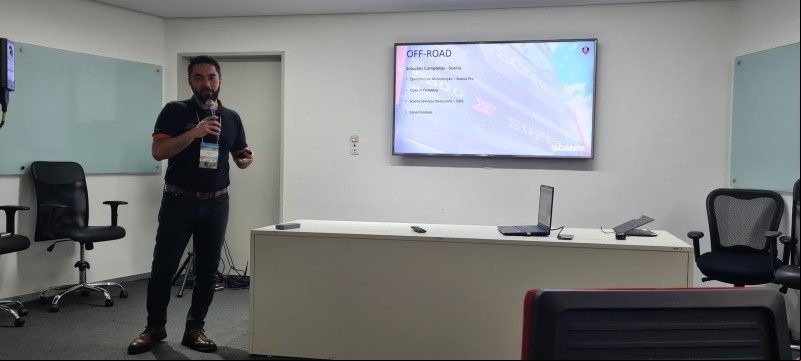 Apresentação do caminhão teleoperado projetado pela Scania, Hexagon e Fidens