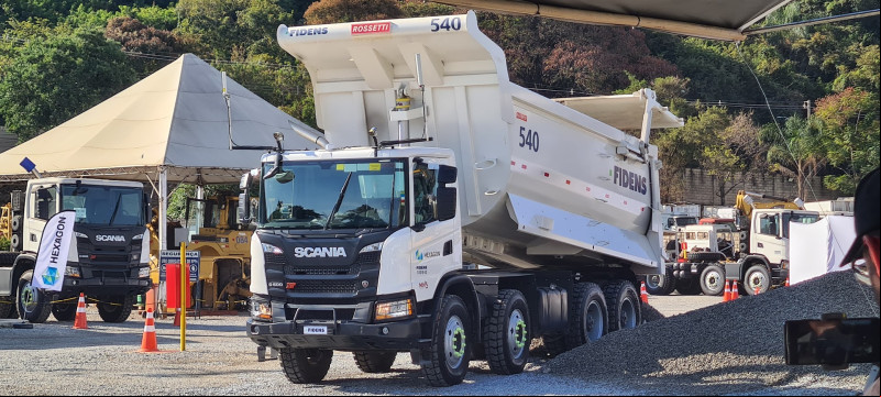Apresentação do caminhão teleoperado projetado pela Scania, Hexagon e Fidens
